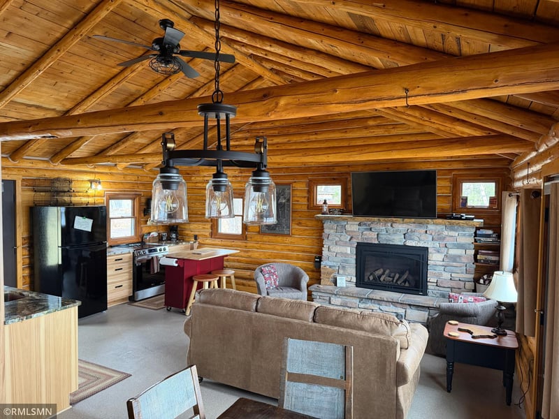 52728 W Grindstone Rd, Sandstone, MN 55072