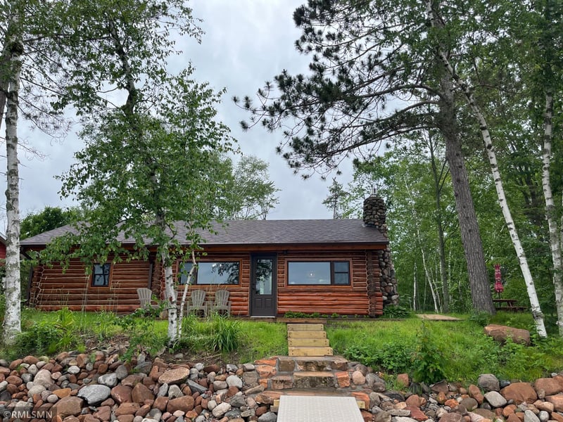 52728 W Grindstone Rd, Sandstone, MN 55072