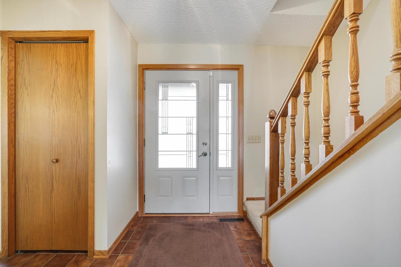 1208 Borealis Ln NE, Columbia Heights, MN 55421