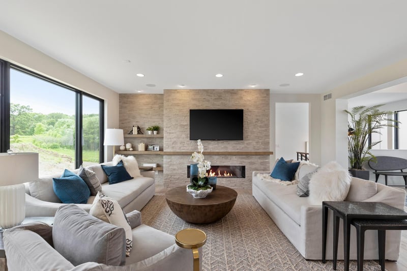 13169 Diamond Pa, Apple Valley, MN 55124