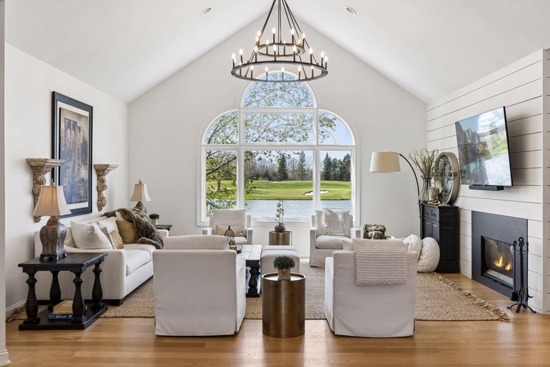 9250 Breckenridge Ln, Eden Prairie, MN 55347