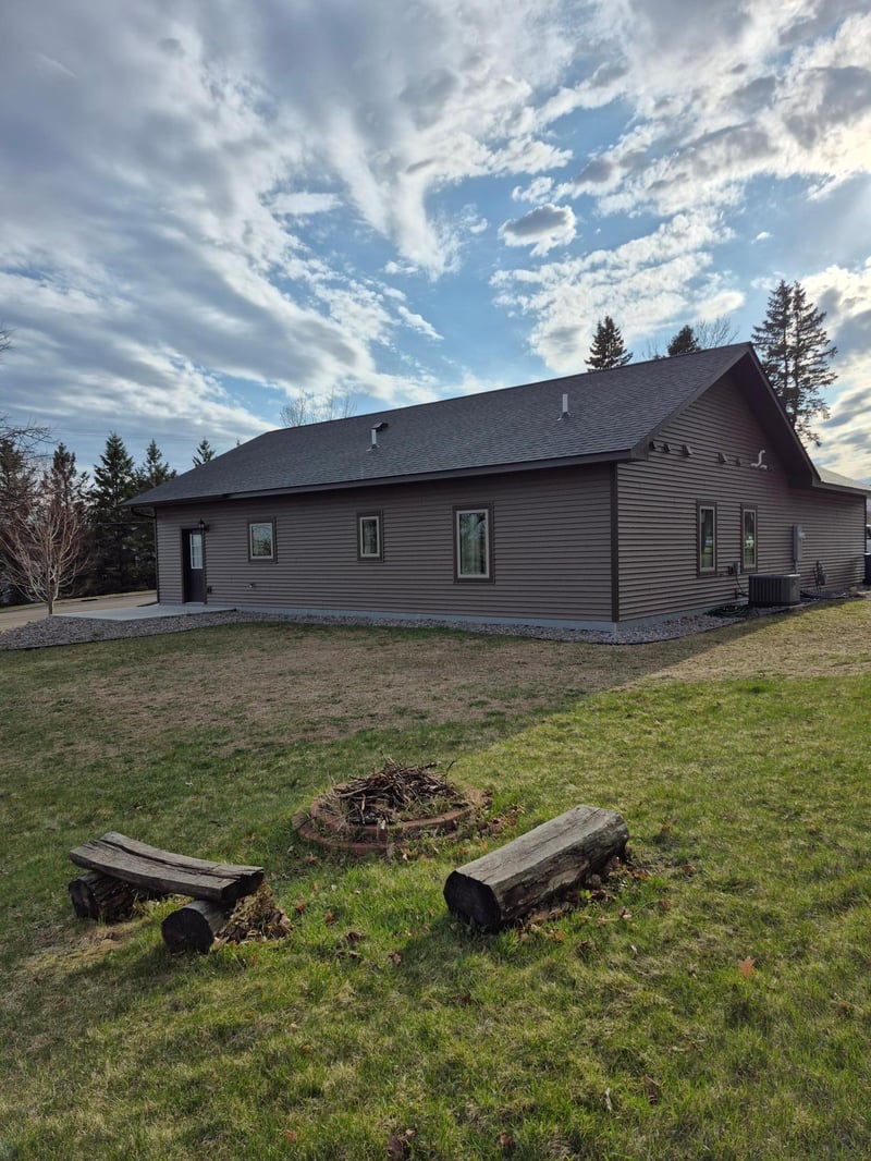 1000 10th Ave NE, Sauk Rapids, MN 56379
