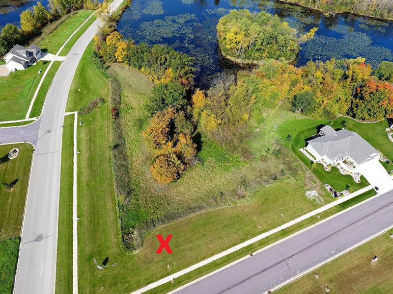 3103 Acorn Trl, Faribault, MN 55021
