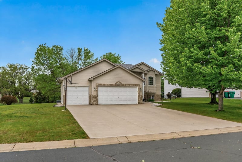 8268 Parell Ave NE, Otsego, MN 55330