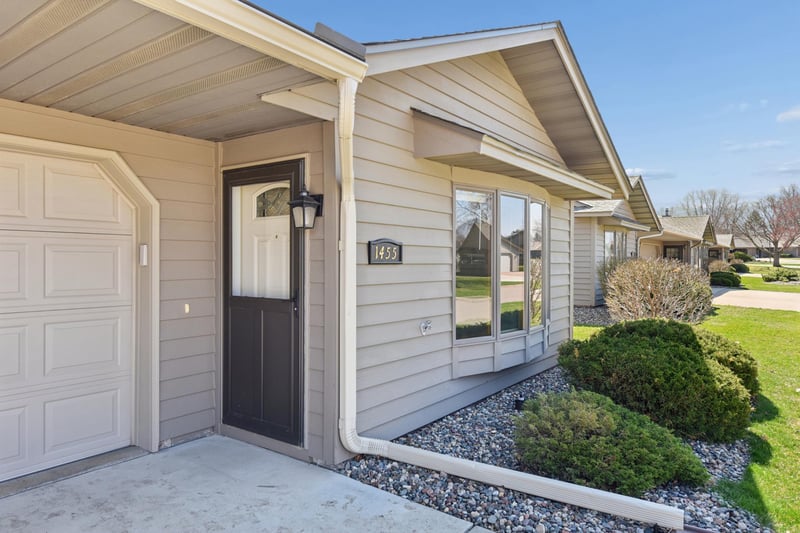 1455 Pringle Ct, Hastings, MN 55033
