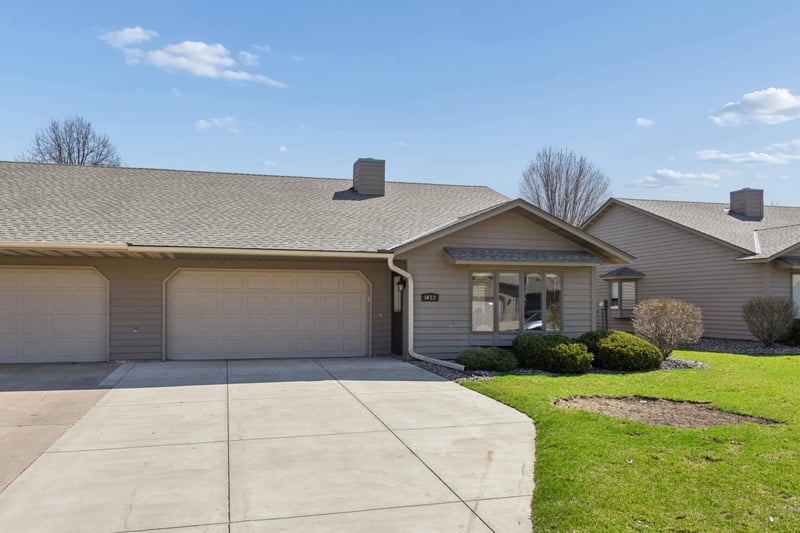 1455 Pringle Ct, Hastings, MN 55033