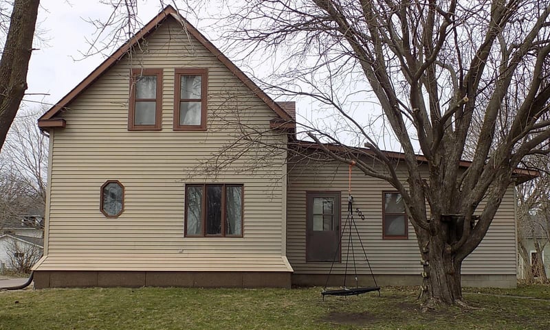500 Main Ave, Lafayette, MN 56054