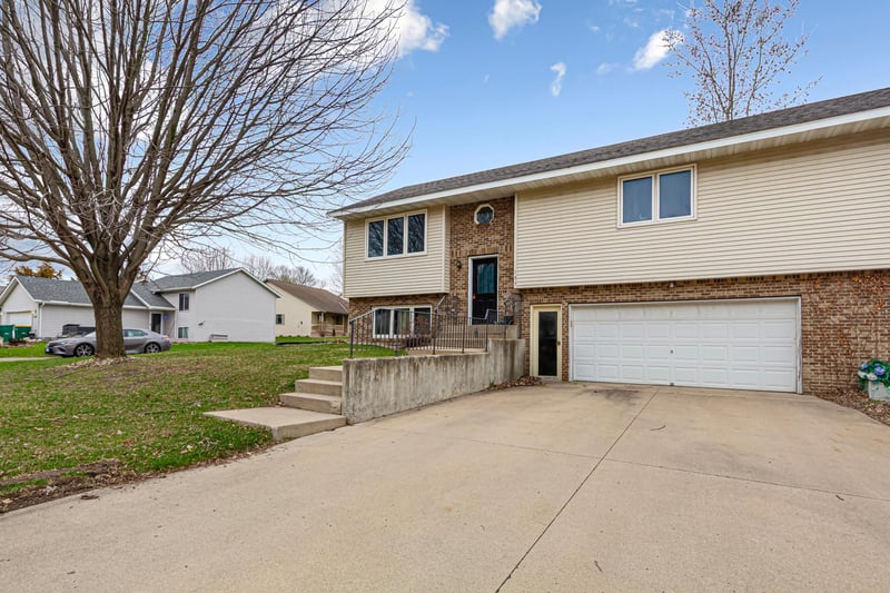 135 Barony Rd, Le Sueur, MN 56058