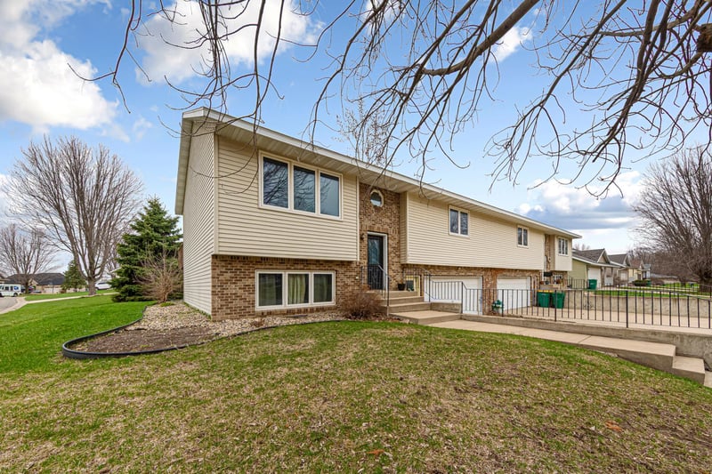 135 Barony Rd, Le Sueur, MN 56058