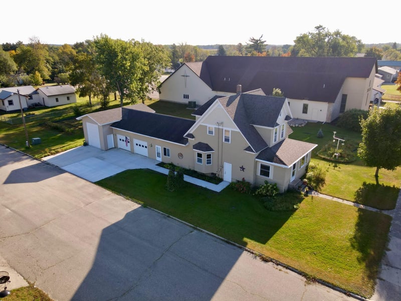 701 Douglas Ave, Henning, MN 56551