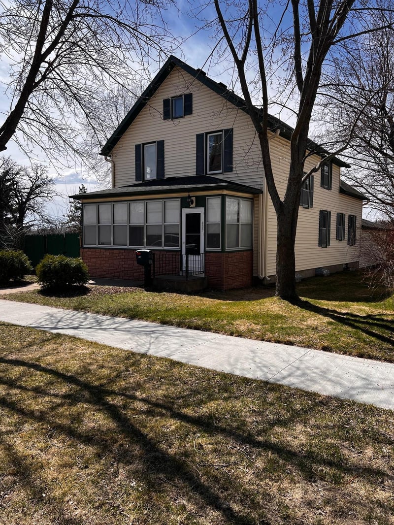 405 2nd Ave N, Sauk Rapids, MN 56379