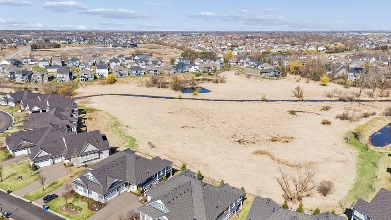 17050 60th Ave N, Plymouth, MN 55446