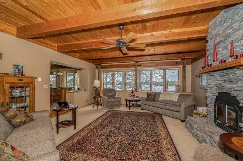 8305 S Summer Rd, Lake Nebagamon, WI 54849