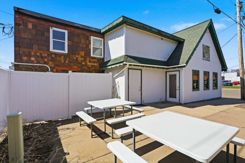113 Railroad Ave SE, Mora, MN 55051