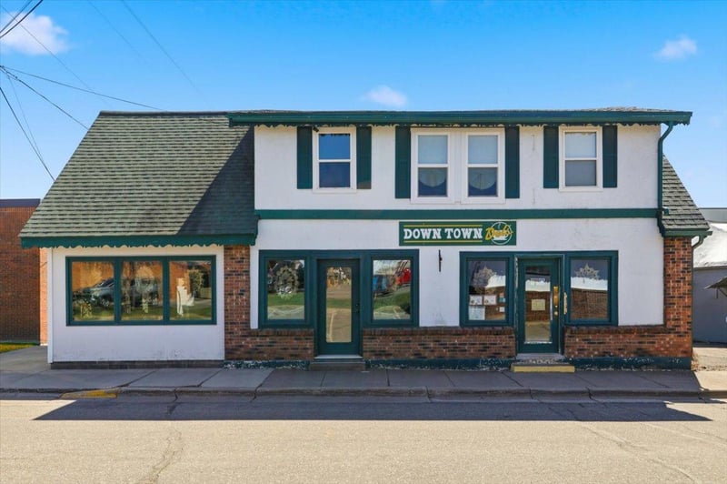 113 Railroad Ave SE, Mora, MN 55051
