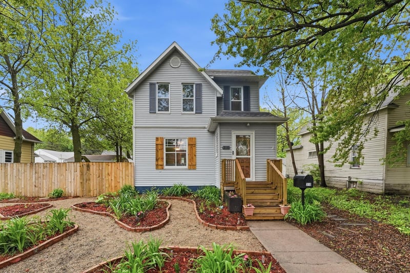 310 1st Ave SE, Glenwood, MN 56334
