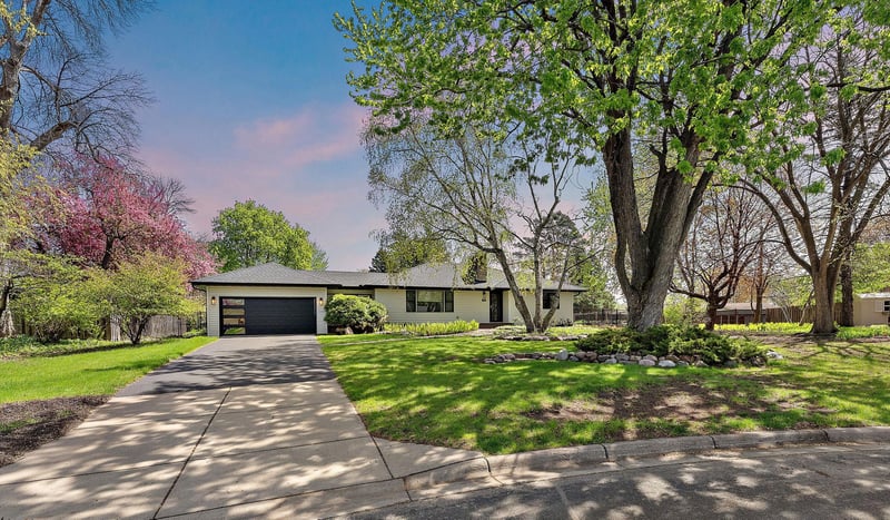 1790 Quail Ave N, Golden Valley, MN 55422