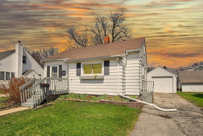 1431 1st St SE, Rochester, MN 55904