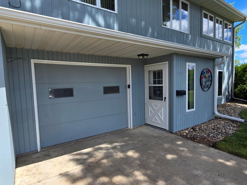 1102 Park St W #4, Cannon Falls, MN 55009