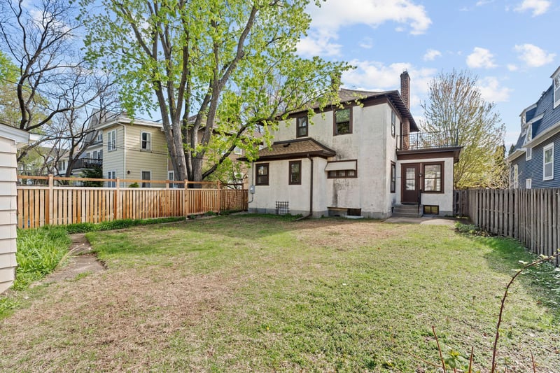 3136 Dupont Ave S, Minneapolis, MN 55408