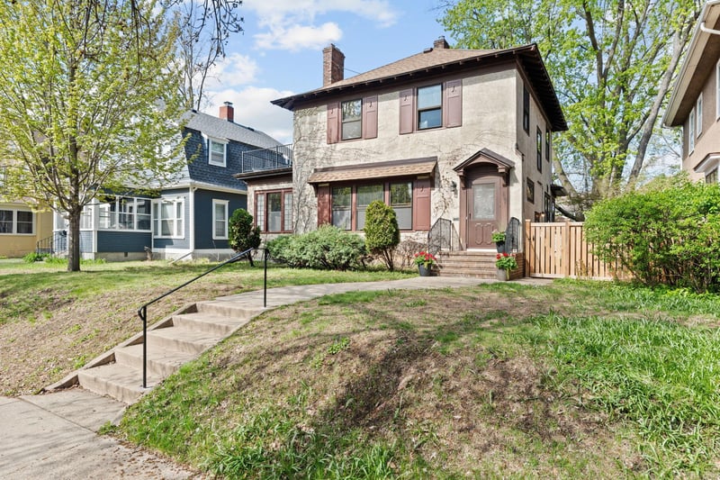 3136 Dupont Ave S, Minneapolis, MN 55408