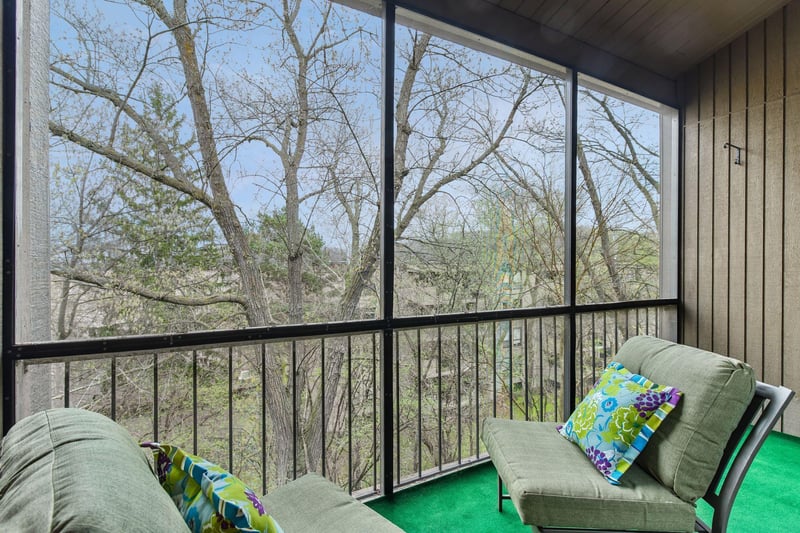 6115 Lincoln Dr #353, Edina, MN 55436