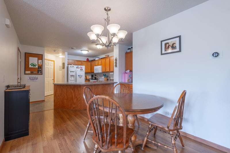 567 Vermillion Pl, Dundas, MN 55019