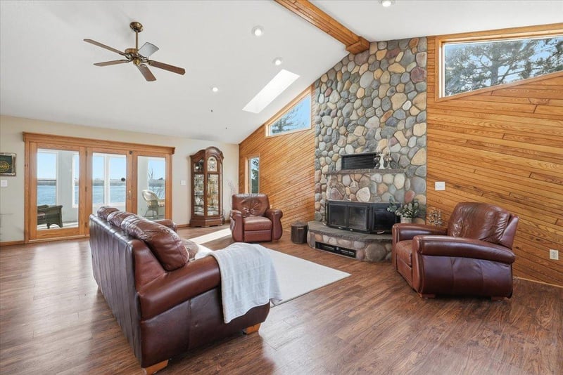 4179 Green Trl, Webster, WI 54893