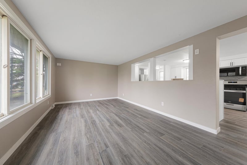 206 Julia St, Claremont, MN 55924
