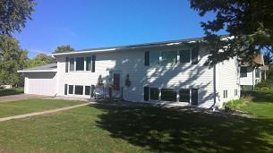 202 W Main St, Battle Lake, MN 56515