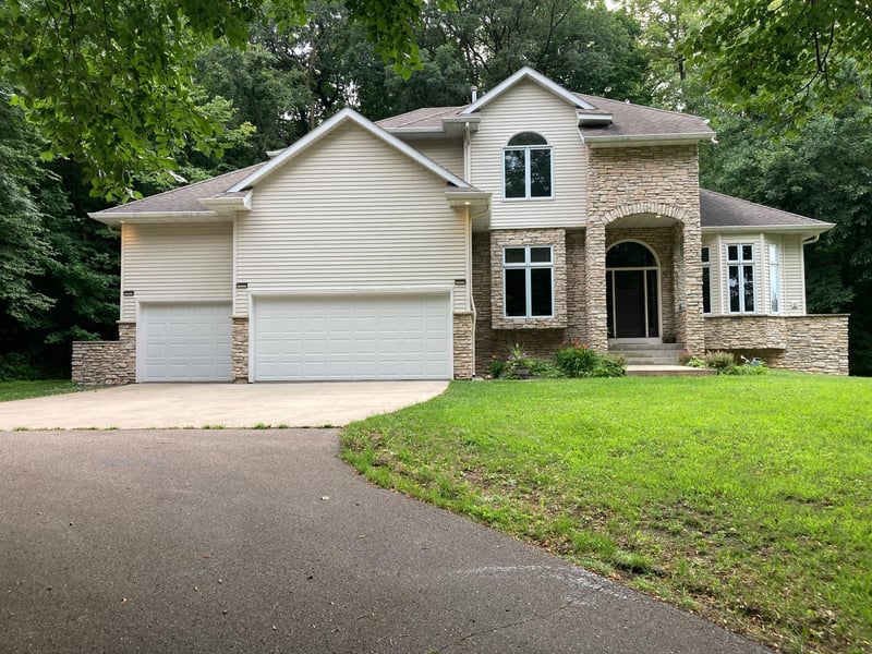 7000 Halifax Ln NW, Rochester, MN 55901