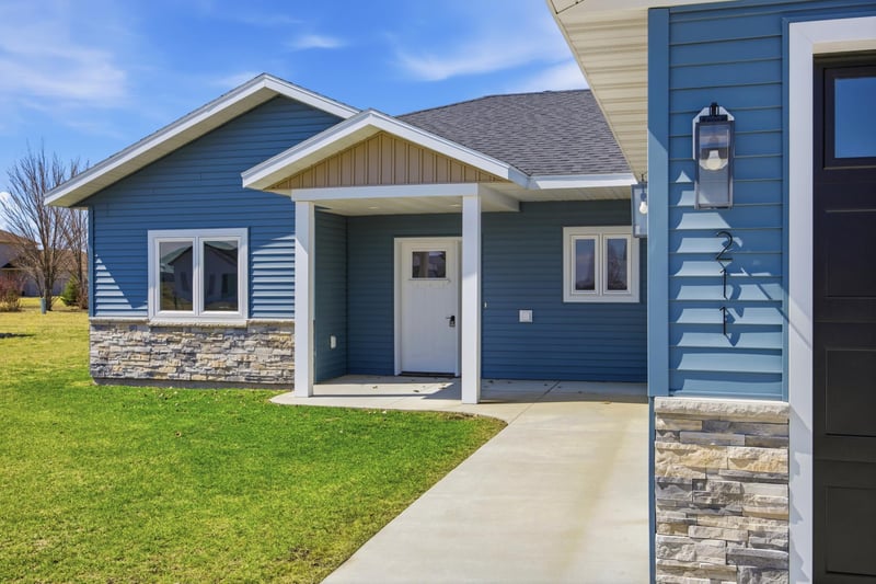 211 16th St N, Breckenridge, MN 56520