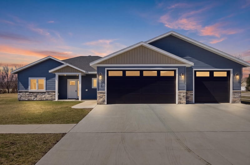 211 16th St N, Breckenridge, MN 56520