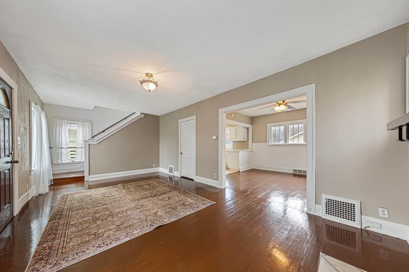 740 Belgrade Ave, North Mankato, MN 56003