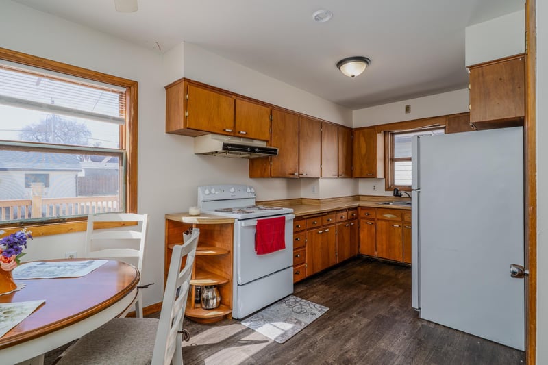 601 Pleasant Ave, Crookston, MN 56716