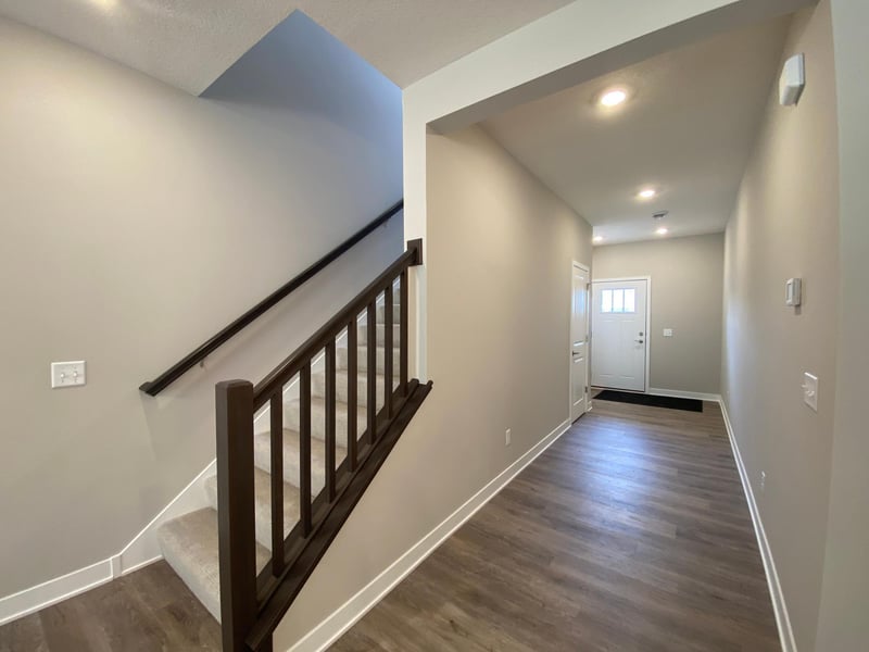 13792 Hollybrook Cir, Apple Valley, MN 55124