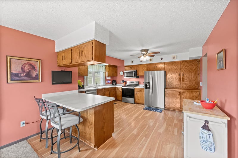 4245 Plum Creek Rd, Elko New Market, MN 55020