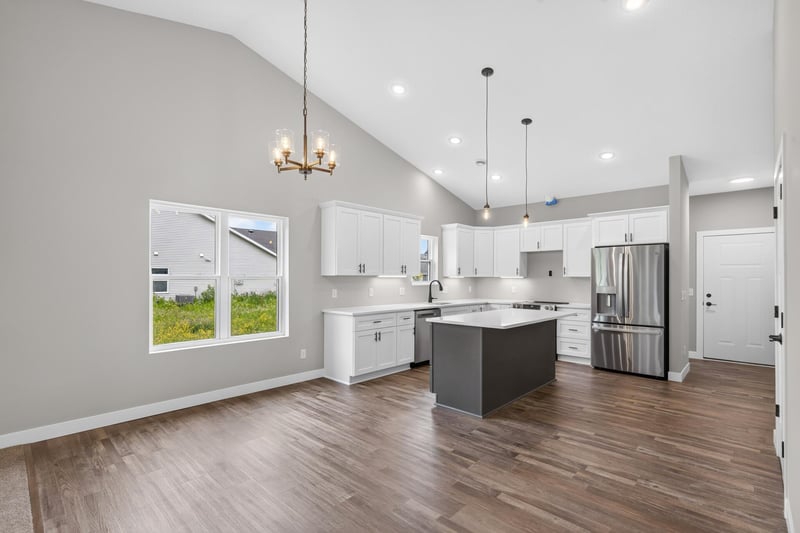 31710 Madison Rd, Lindstrom, MN 55045