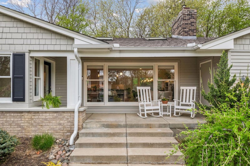 4904 Prescott Cir, Edina, MN 55436