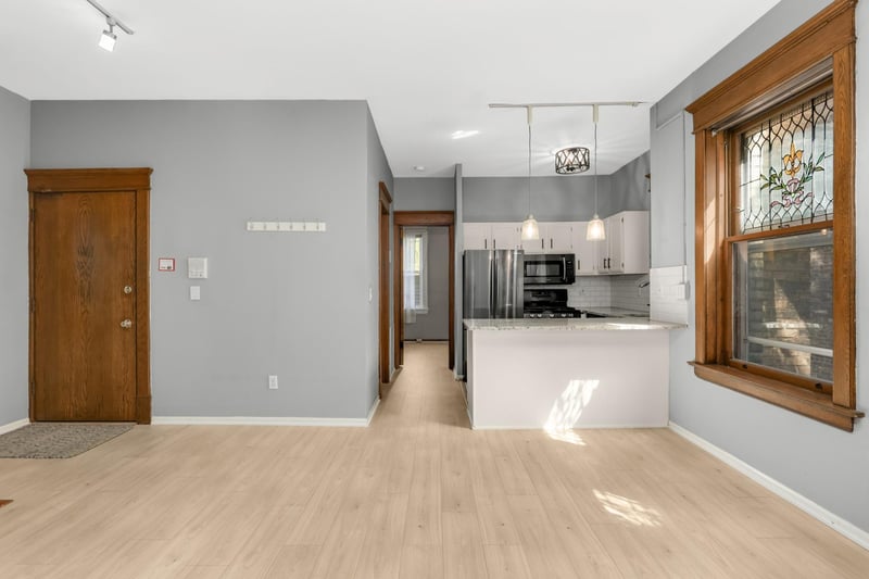 635 Grand Ave #4, Saint Paul, MN 55105