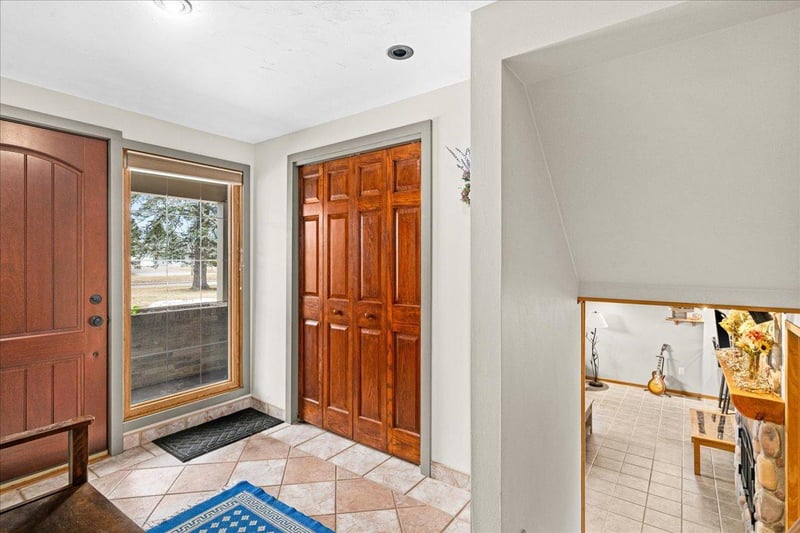 3908 N 21st St, Superior, WI 54880