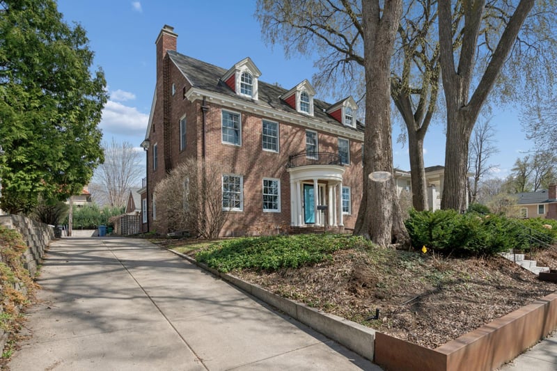 3715 Upton Ave S, Minneapolis, MN 55410