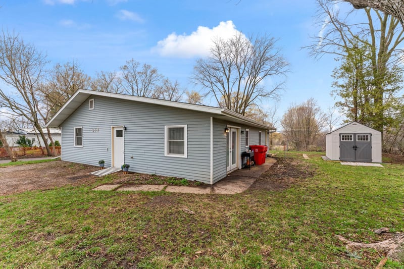 917 Chester Ave SE, Rochester, MN 55904