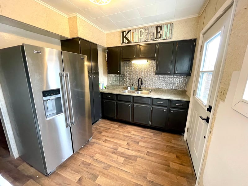 1819 9th St E, Menomonie, WI 54751