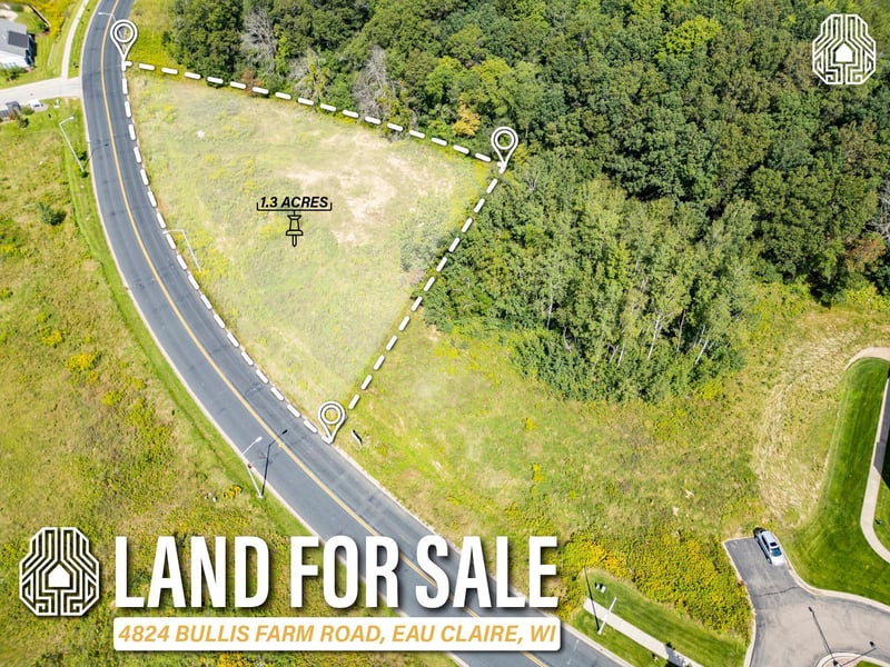 4824 Bullis Farm Rd, Eau Claire, WI 54701