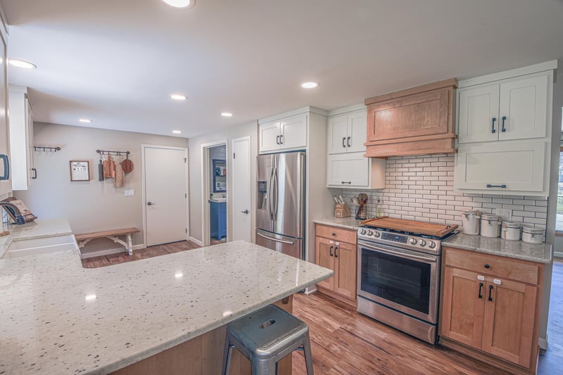 1615 Calvary Ct, Saint Cloud, MN 56301