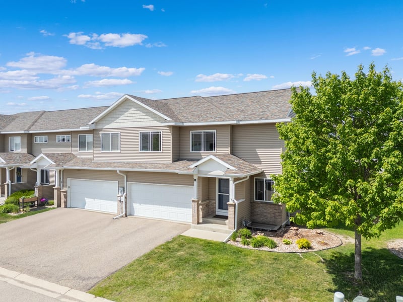 5099 Foxfield Dr NW, Rochester, MN 55901