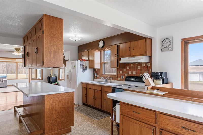 44554 County 11, Bertha, MN 56437