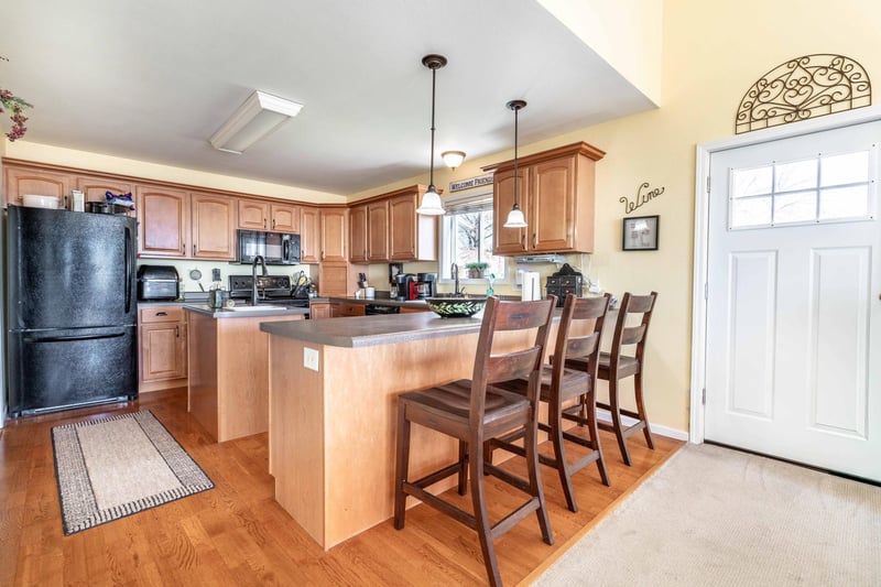 44556 Mcgowan Estates Rd, Ottertail, MN 56571