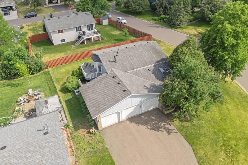 14655 Greenridge Ln, Burnsville, MN 55306